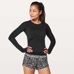 Lululemon Speed Up 2.5’ Shorts